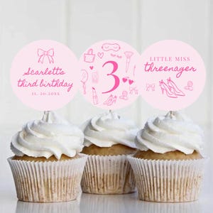 Little Miss Threenager-paket, Threenager-mode och smink, inbjudan till flickas 3-årsdag, handritad rosett med kokett, 588B bild 9