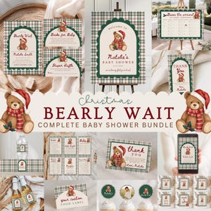 Könnte beinhalten: Ein komplettes Babyparty-Set mit Weihnachtsmotto. Das Set enthält Einladungen, Schilder und Dekorationen mit einem Teddybären mit Weihnachtsmütze und Schal. Das Farbschema ist grün, rot und weiß. Enthält den Text "Bearly Wait".