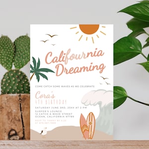 Invito per il 4° compleanno "Cali-Four-nia Dreaming", invito per il compleanno di una ragazza surfista, compleanno con le onde, compleanno con l'oceano, modifica modello, 706G
