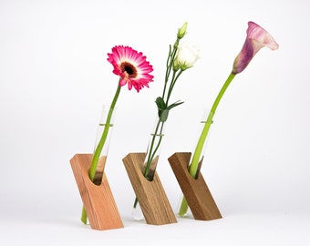 3 vases | wood | reagenglass || flowers | douglasie | oak | flower vase | wooden vase | vase -- DOTY YOAK