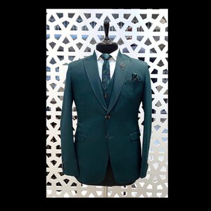 Mens Suit Stylish Three Piece Mens Suit for Wedding, Engagement, Prom, Groom wear and Groomsmen Suits, Men Suit 3 Piece,Bespoke Suit For Men