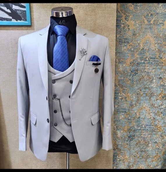 Burgundy Three Piece Suit | Gentleman Style | Giorgenti Custom Suits NYC |  Slim fit suits, Slim fit suit men, Dress suits for men