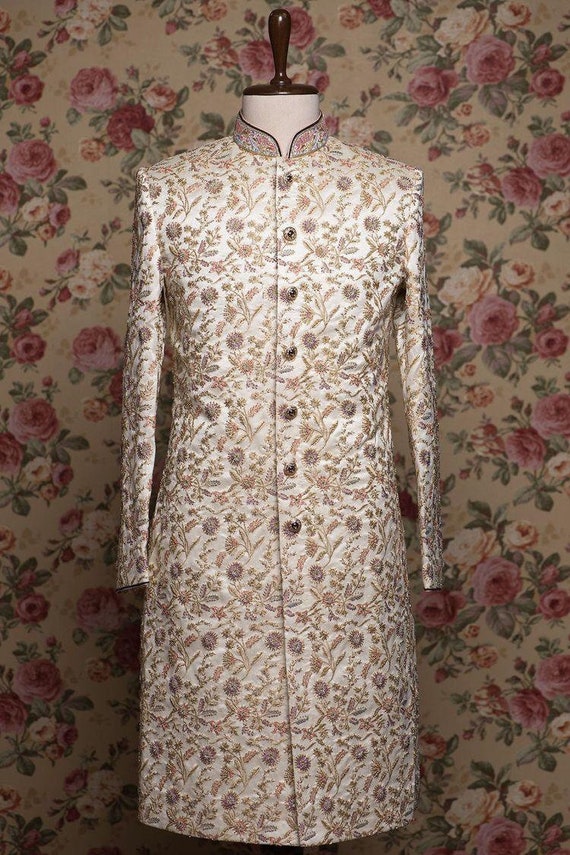 Heavy sherwani deals
