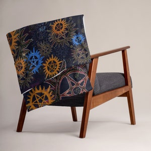 Sunburst Pentacle Supernatural Cozy Blanket Multiple Anti-Possession Wood symbol Neon Pentacle Pentagram Soft silk touch fabric Throw