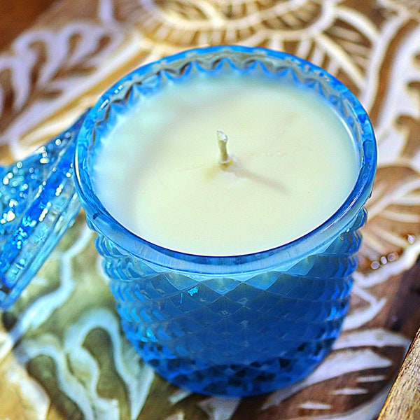 Soy Candle 8.5oz in Blue Diamond Glass Jar