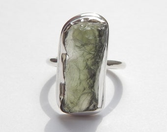 Rough Moldavite Ring: 925 Sterling Silver Gemstone - Myhealingworld