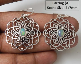 Pendientes de ópalo etíope: diseño floral en plata de ley 925 (5 x 7 mm)