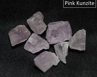 Cristal de kunzita rosa en bruto: piedra natural en bruto, piedra preciosa curativa