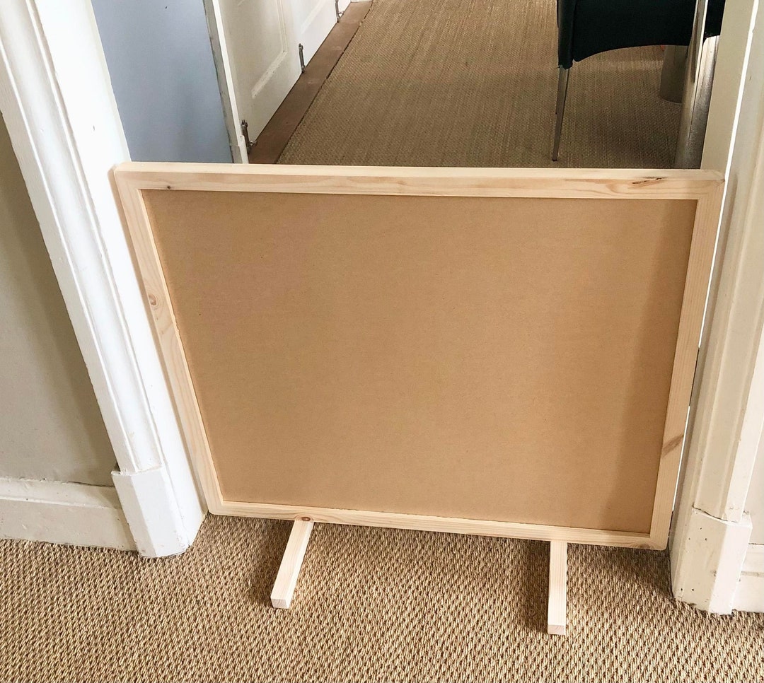 Unpainted Doggie Divider Dave Stairs Stop, Door Blocker, Pet Barrier