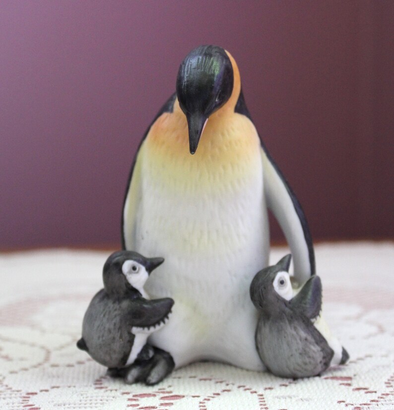 Vintage Lefton Mama and Baby Penguins Figurine MINT - Etsy