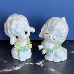 Miniature Kitschy Napco Porcelain Puppy Figurines – Set of 2 – MINT Condition Vintage