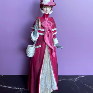 【VINTAGE】【アンティーク】Demain ビクトリアン風 女性像 花かご 楽天市場】リヤドロ かぐわしき花 女性 置物 010006866 LLADRO