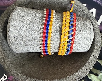 Pulsera hecha a mano con la bandera colombiana, brazalete de la amistad de Manila