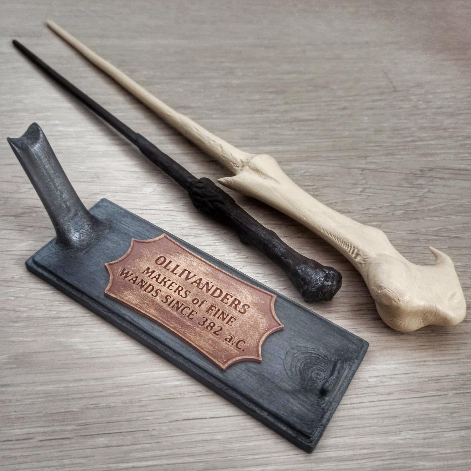 Baguette Harry Potter avec stand Baguette Voldemort avec Etsy