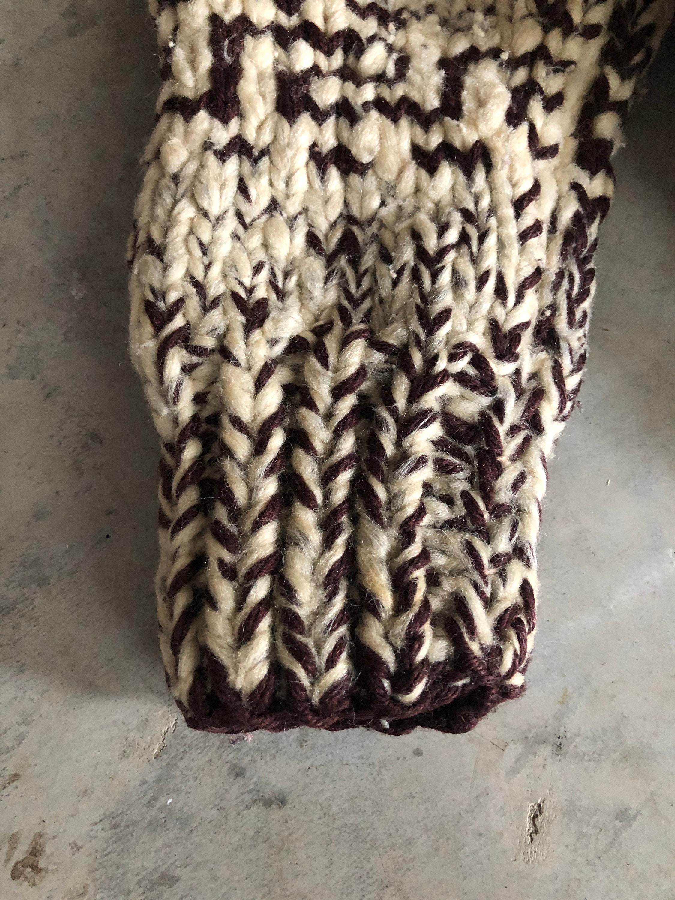 knitted cardigan short