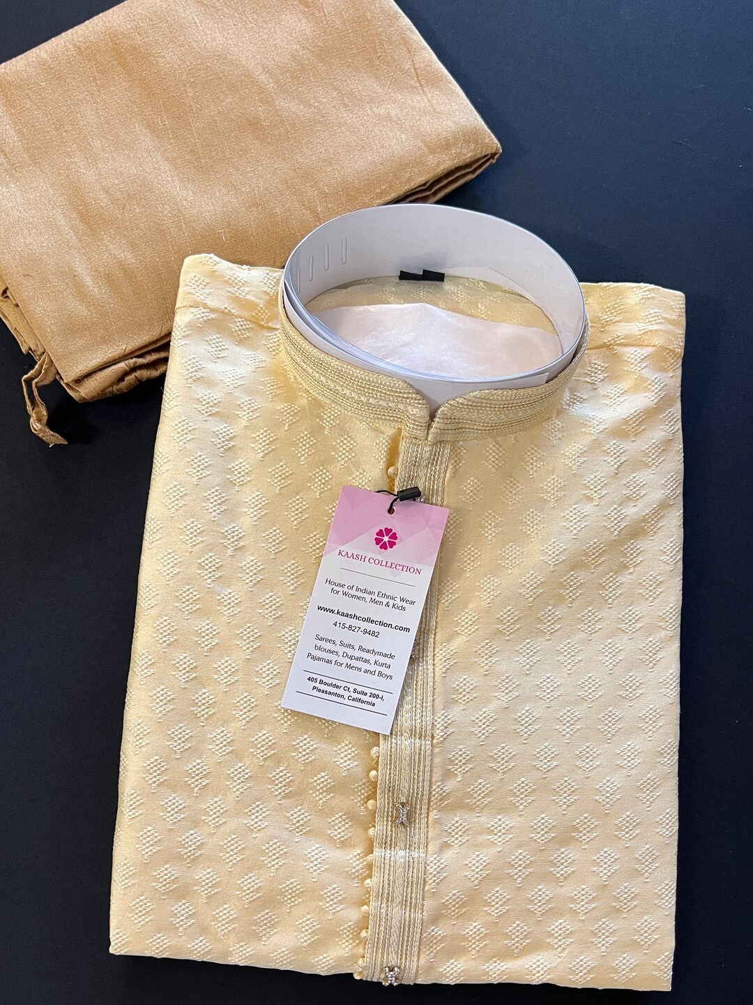 Royal Kurta Set Kurta Churidar da uomo in misto seta, collo alto, stile