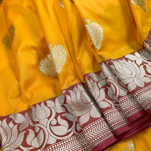 Yellow with Pink combination Traditional Banarasi Semi Katan Handloom Saree with Lotus Borders | Silk Saree