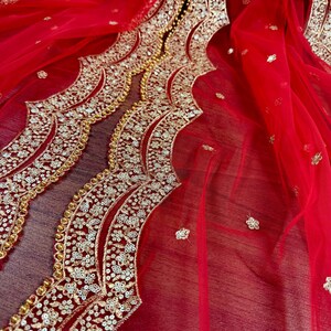 Dupatta de red de color rojo con zari dorado, lentejuelas y cuentas / Dupatta de color rojo / Dupatta roja con lentejuelas / Dupatta india para lehangas imagen 6