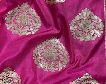 Magenta Pink Traditional Banarasi Handloom Silk Saree with Wide Border
