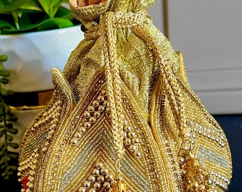 Bolso Potli dorado / Bolso de mano dorado con cuentas y tachuelas / Bolso de fiesta tipo bandolera / Bolso de boda dorado / Bolso nupcial, hecho a mano, Potli de loto adornado