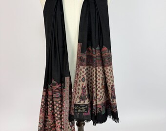 Black Color Kashmiri Lohi | Unisex Wool Shawl | Gift for Wedding | Mugual Art