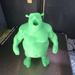 3d gedruckter Shrek Zahnpasta Spender