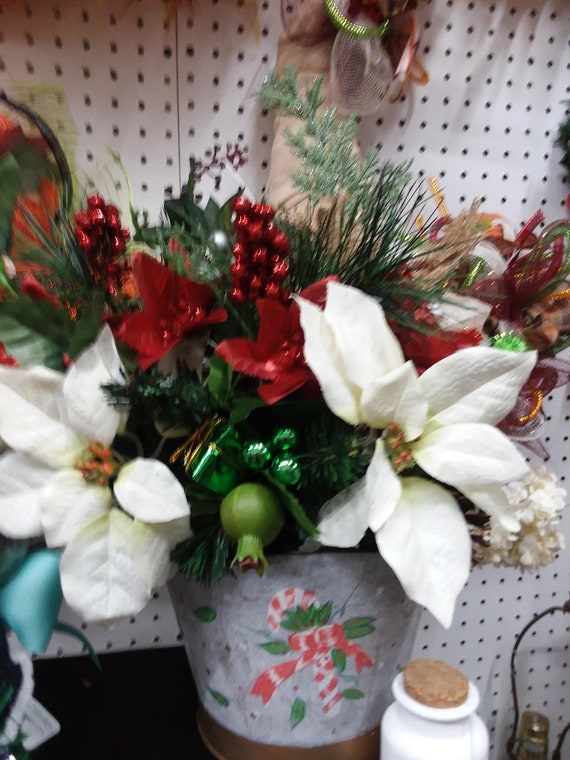 Poinsettia Flower Arrangement Etsy