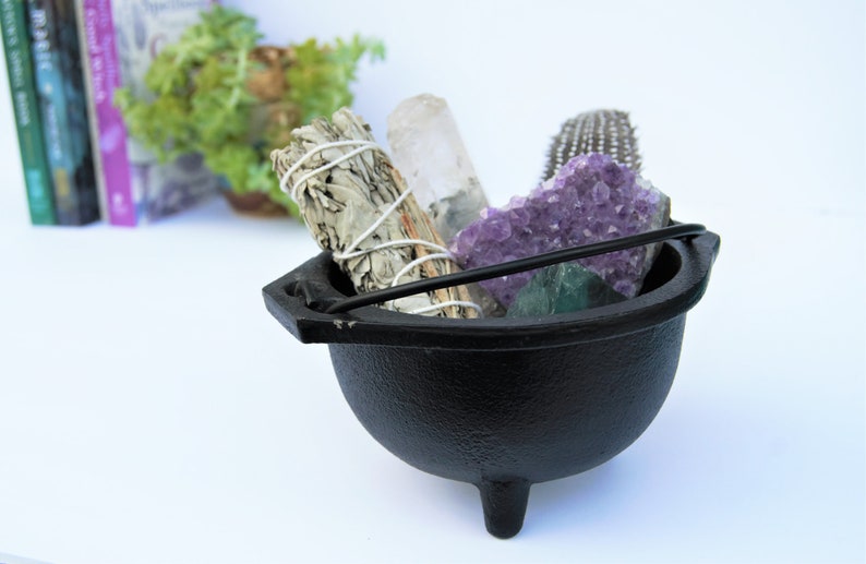 6 Inch Cast Iron Cauldron Witch kettle Potions Spells Etsy