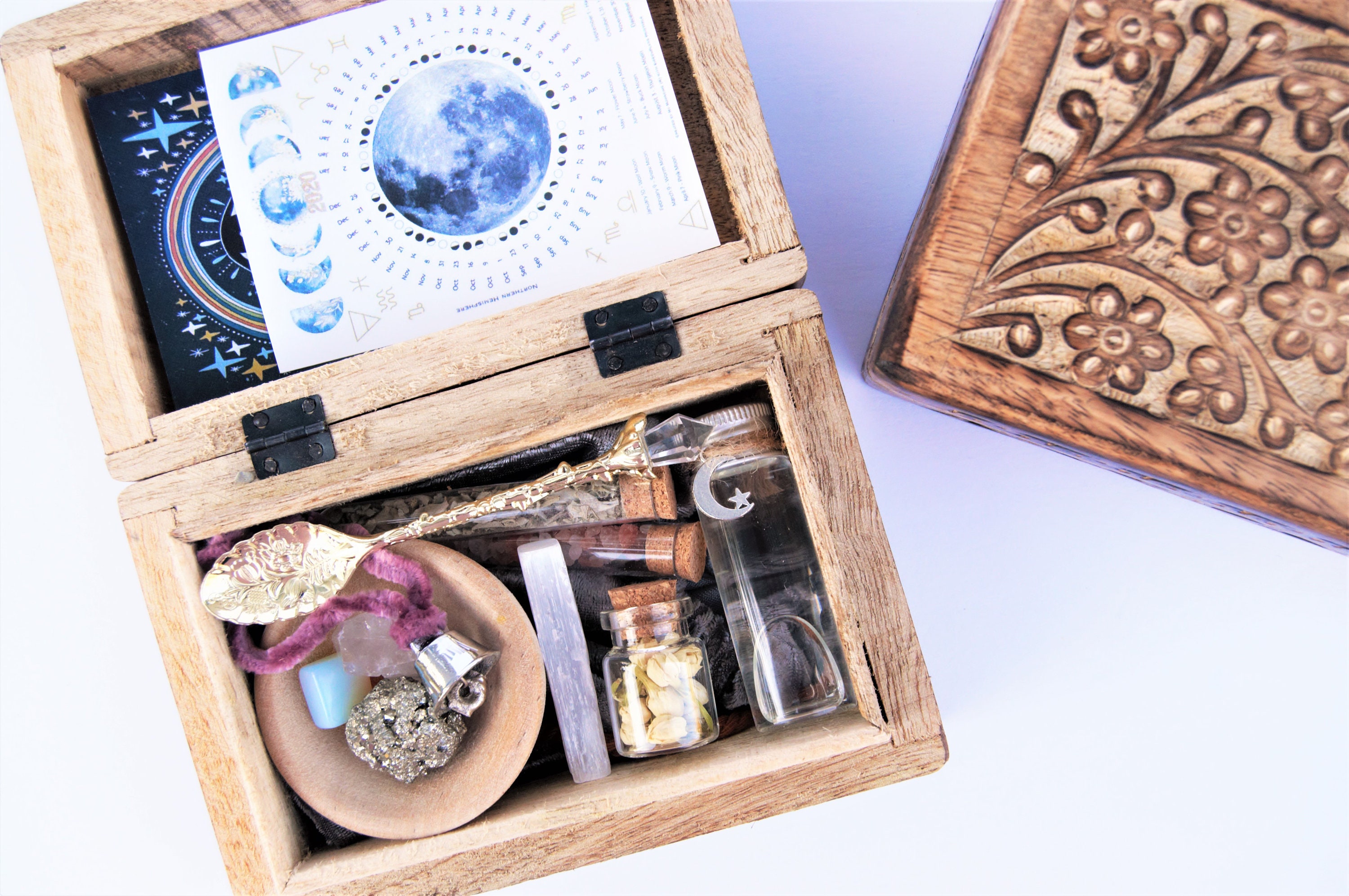 Witchcraft Supplies Box for Wiccan Spells – Craft Gossip
