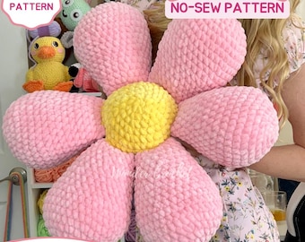 No-Sew Daisy Flower Pillow Crochet PATTERN