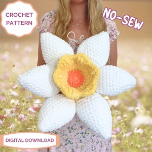 No-Sew Daffodil Pillow Crochet PATTERN