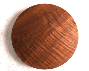 Tablero de charcutería de nogal negro redondo de 14 "/ tabla de cortar grande / madera maciza