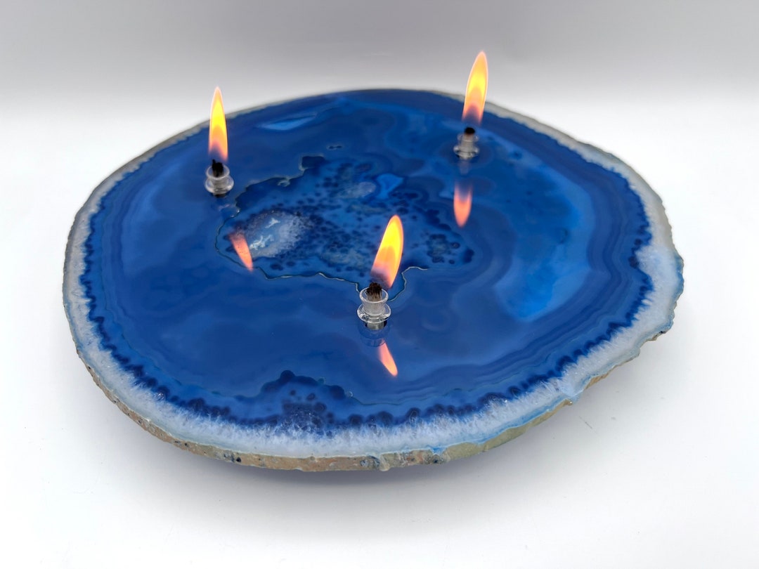 Beautiful Large Blue Agate Oil Candle Lamp. Crystal Blue 3 Wick Rock