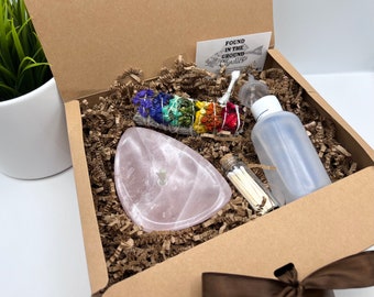 Mother’s Day Rock Candle Gift Box. Thick Rose Quartz Oil Lamp Gift Set. Perfect gift for mom, housewarming, birthday or thank you gift.