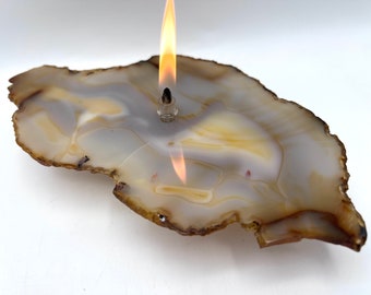 Madagascar Agate Rock Oil Candle Lamp. This unique natural gray agate oil candle is the perfect home decor, housewarming or birthday gift.