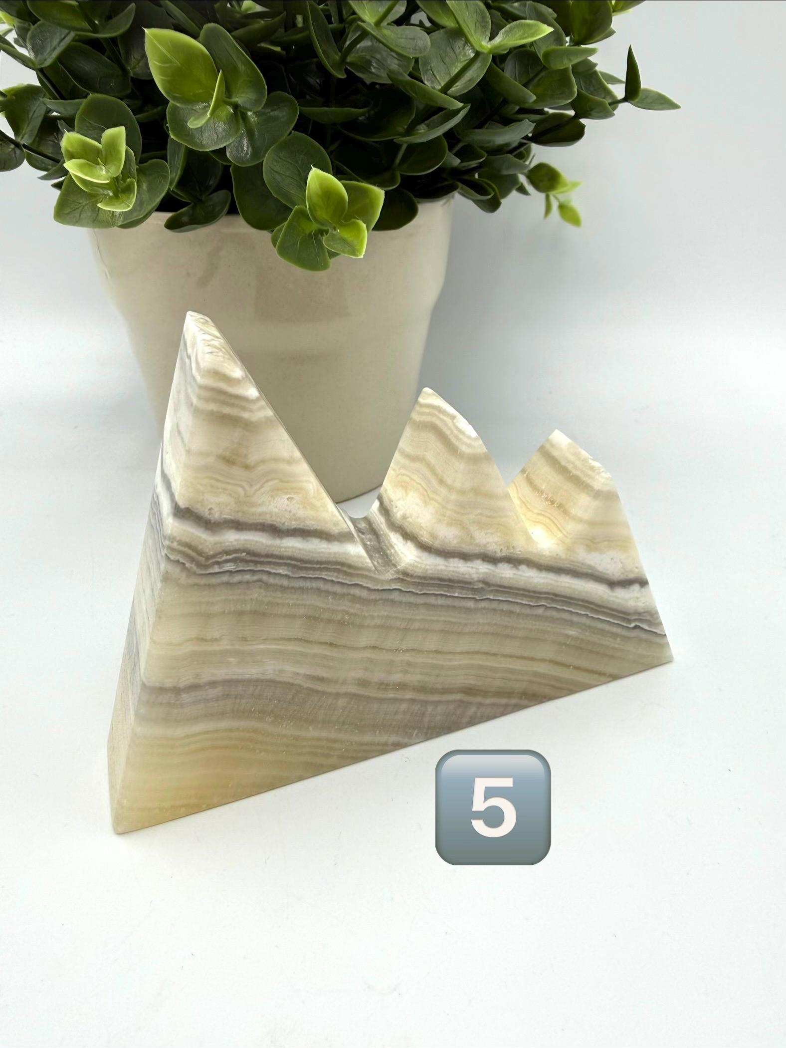 onyx mountain decoration sculpture