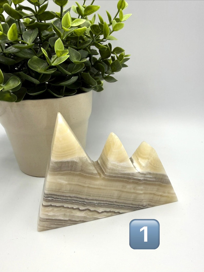 onyx mountain decoration sculpture