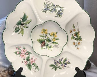 Royal Worcester “Worcester Herbs” Fine Porcelain Crudite or Hors d’Oeuvre Sectioned Serving Dish