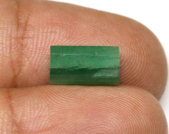 Raw Emerald Crystal In Hexagon Shape - Natural Beryl Birthstone Rough Gemstone