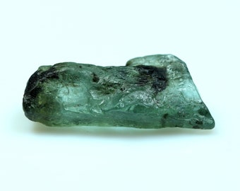 AAA++ Quality Natural Green Zambian Emerald Raw Rough Gemstone 6.05 CT Pendant Size Emerald Raw Rough Emerald May Birthstone