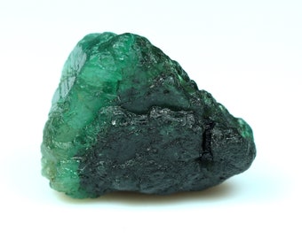 AAA++ Quality Natural Green Zambian Emerald Raw Rough Gemstone 21.20 CT 20x17x10 MM Pendant Size Emerald Raw Rough Emerald May Birthstone