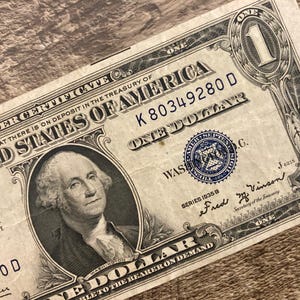 1935 Series B ONE Dollar Silver Certificate United States Currency, No &quot;In God We Trust&quot;, Blue Seal, Collectible, Money