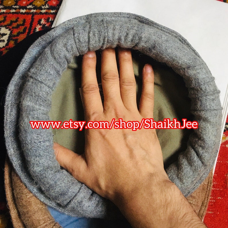 Bonnet chitrali fait main 100 % laine de qualité supérieure Topi afghan Pakol Bonnet en laine du Pakistan Bonnet élégant Bonnet d'hiver Chapeau unisexe image 6