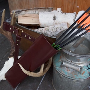 Leather Hip Quiver, Dark Brown, Handmade