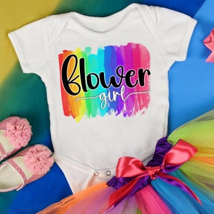 LGBTQ bloemenmeisje - Rainbow aquarel penseelstreek - PNG - sublimatie - digitale download - LGBTQ bruiloft - twee bruiden - bruiloft partij shirt