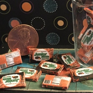 1:12 Junior Mints Candy Box Halloween candy Dollhouse Miniature for shop store display