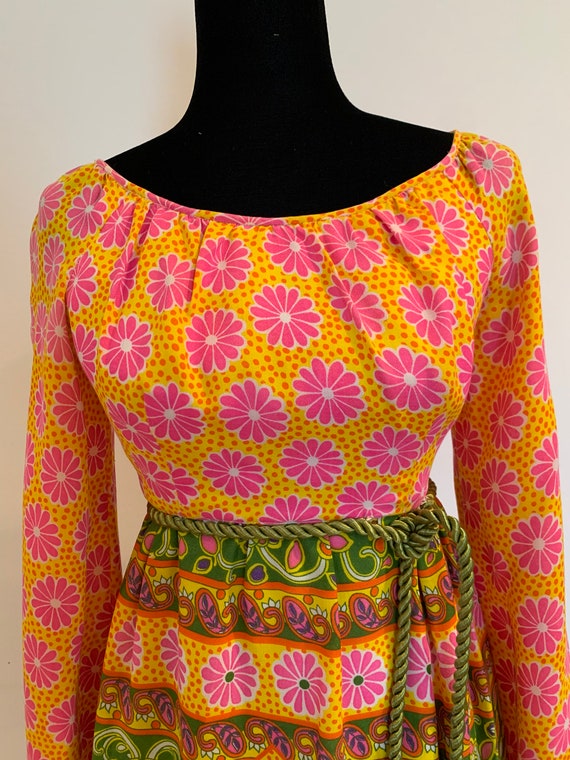 Vintage 1970s Dress - image 3