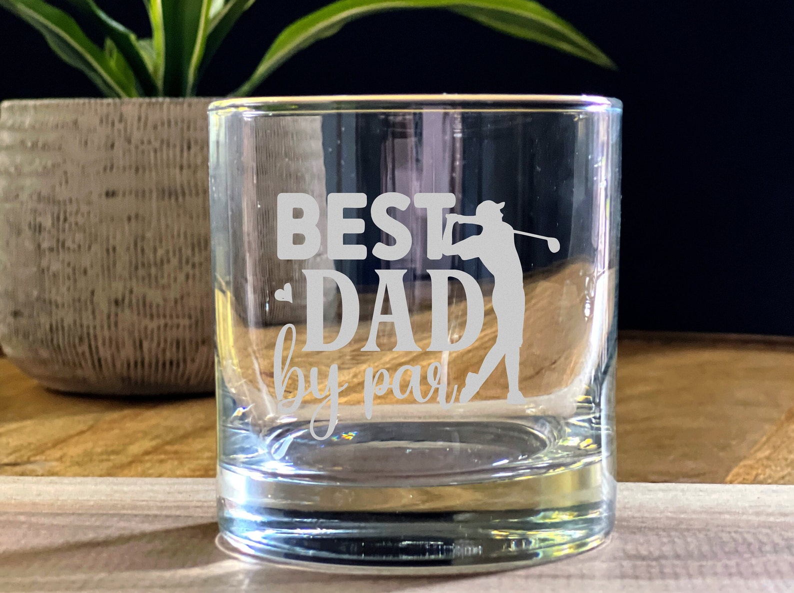 Golfer Glass Father's Day Glass Best Dad by Par ETCHED Etsy