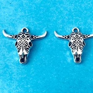 Longhorn Skull Charm,Bull Skull-Western Rodeo Pendant