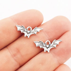 Mini Bat Charms,Halloween Vampire Charms,Flying Bat Pendant